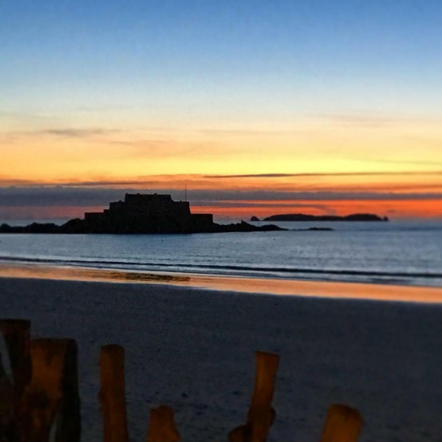 Apartment Le 1727 Saint-Malo Buitenkant foto